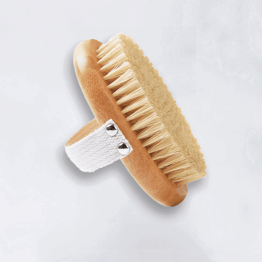 BODY BRUSH & YANTRA OIL