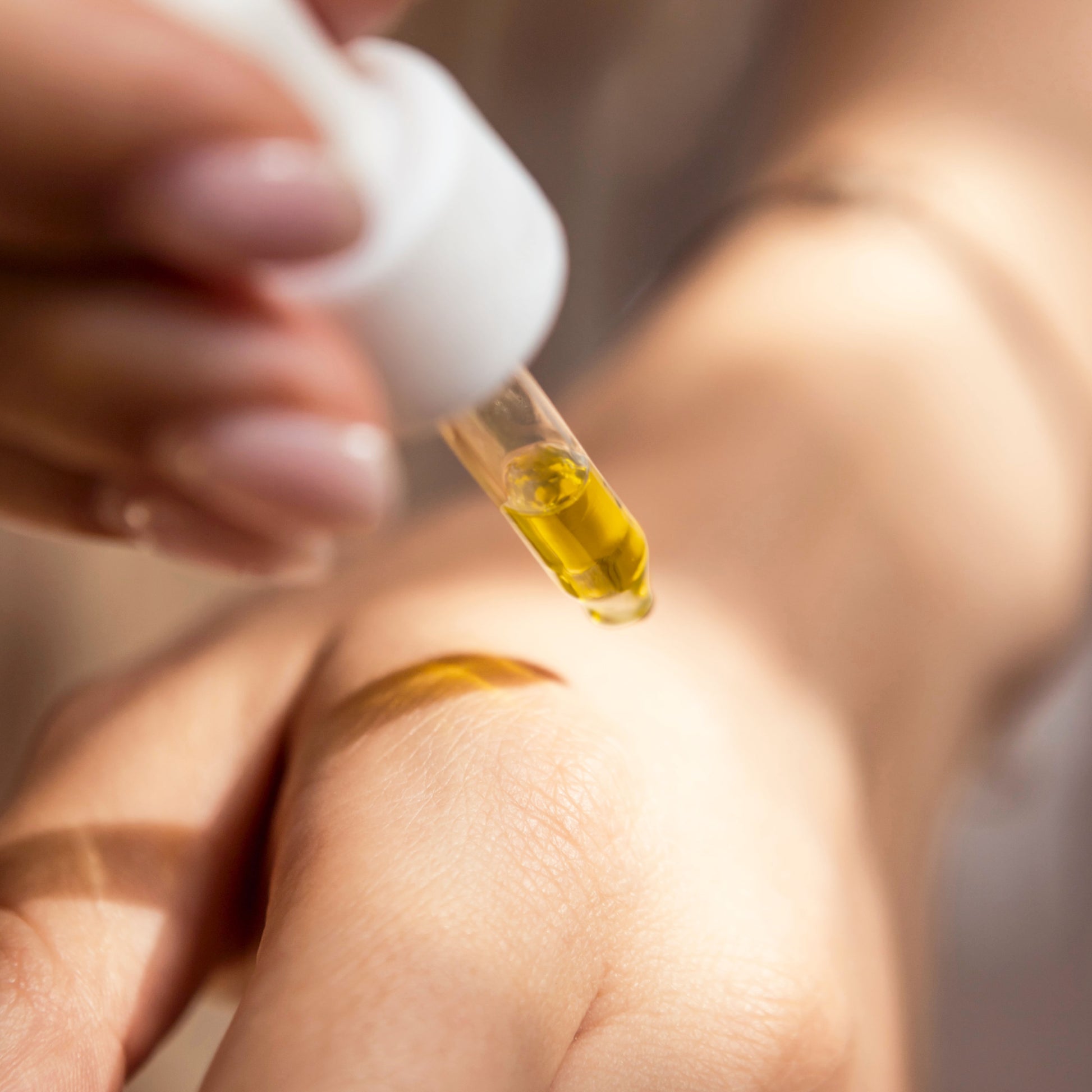 VITAMIN C | brightening and smoothing facial serum