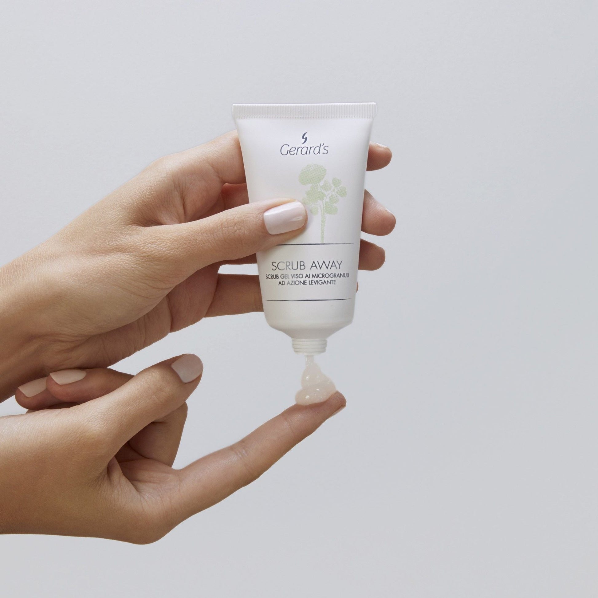 SCRUB AWAY SCRUB GEL VISO AI MICROGRANULI AD AZIONE LEVIGANTE - Gerard's Cosmetic Culture