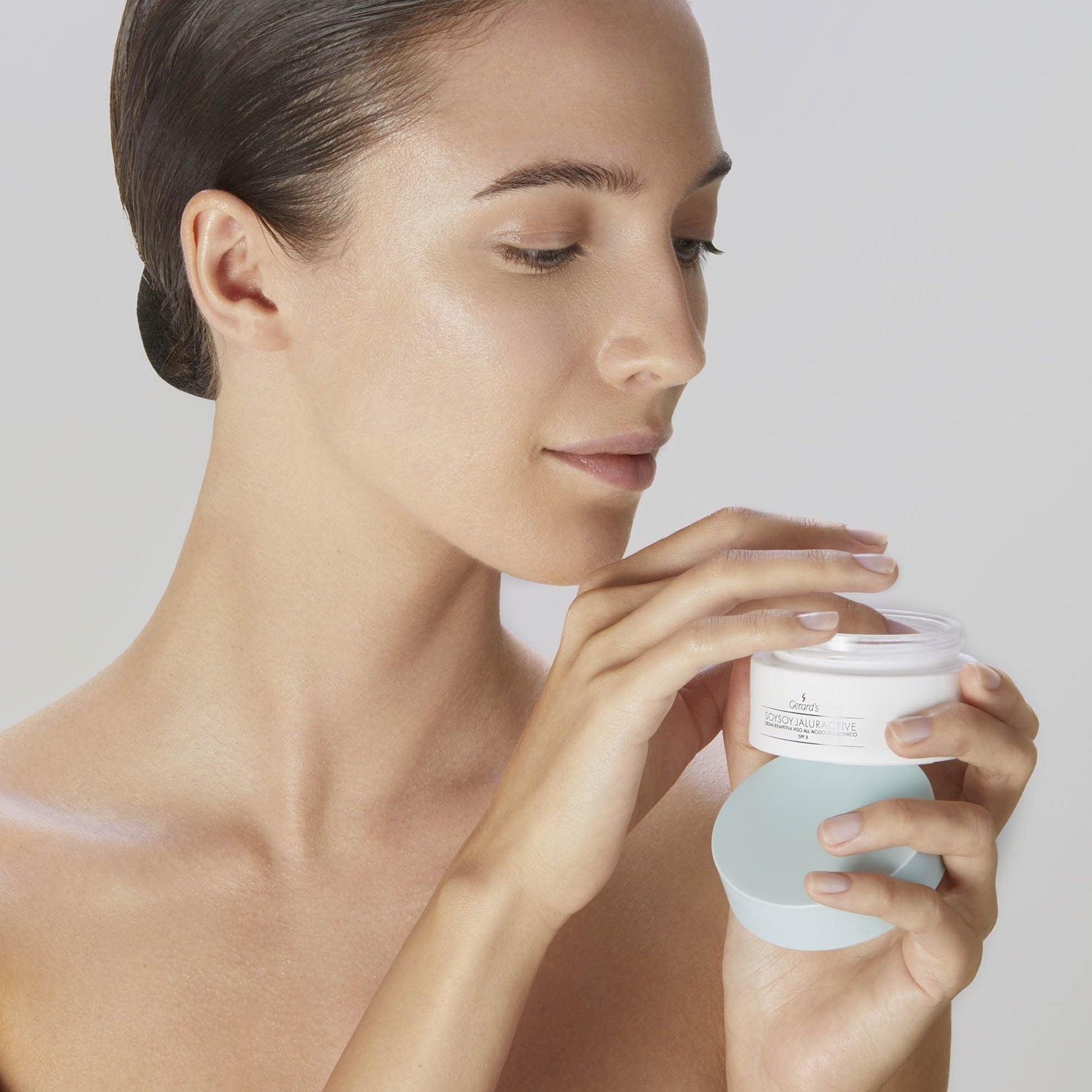 SOYSOY JALURACTIVE CREMA RIEMPITIVA VISO ALL'ACIDO JALURONICO - SPF 8 - Gerard's Cosmetic Culture